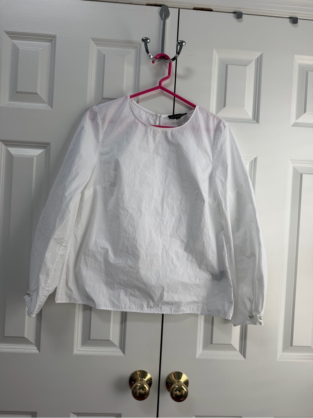 Banana Republic White Long-Sleeve Crewneck Blouse